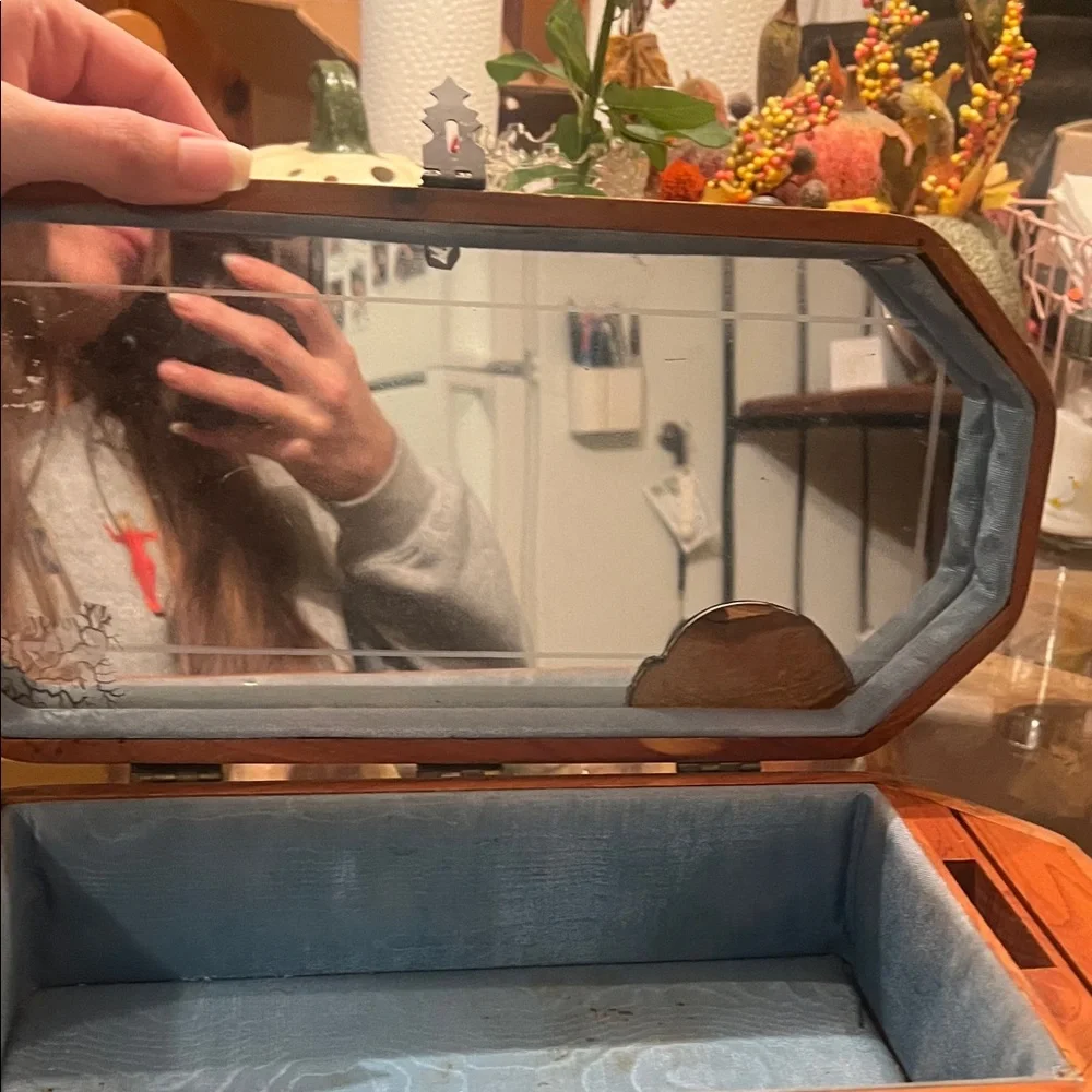 Vintage McGraw Jewelry Box
